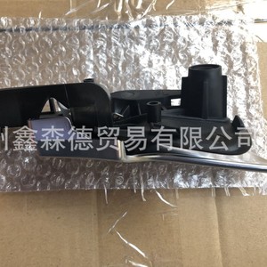 Guangzhou Xinsende <b>Door</b> <b>Handle</b> Inner Metal 156092165 156092167 For Alpha <b>Replace</b> Repair - Product Image 1