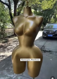 Mannequin de vitrine <span class=keywords><strong>femme</strong></span> courbée du Nigéria, modèle brésilien, en PU, grande taille, hanches et <span class=keywords><strong>buste</strong></span> généreux, demi-corps, avec support doré - Product Image 2