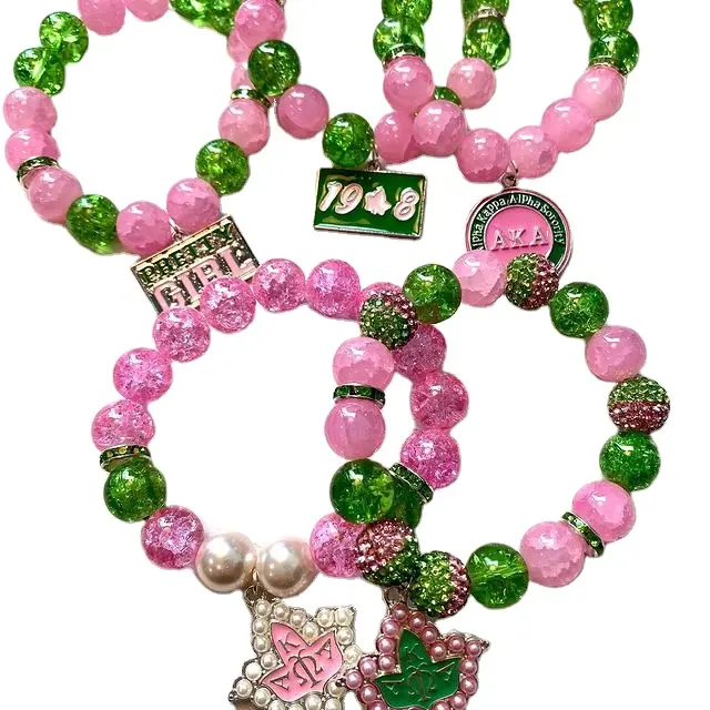 Personalizado Rosa Verde Pedrinhas Beads Letra Grega 1908 Ivy Charme Elastic Sorocaba Charme Mulheres pulseiras pulseiras de Jade