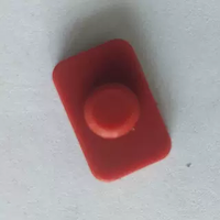Coussin de fixation supérieur pour scelleuse de cordons Haotewei (en caoutchouc silicone) – Pièces de rechange pour modèles de machines de soudage de cellules solaires