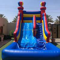 Toboggan aquatique gonflable de couleur bleue commerciale, toboggan gonflable avec piscine