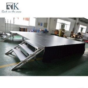 เวทีอลูมิเนียมทันสมัยพร้อมบันไดคู่สำหรับงานแสดง - Product Image 2