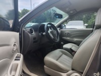 Nissan Sunny 1.5XE d'Occasion Fabriquée en Chine, Véhicule d'Occasion
