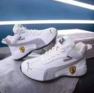 Zapatillas Deportivas Casuales Unisex de Suela Suave con Cordones, de Alta Calidad, Marca de Diseño de Lujo - Product Image 3