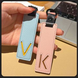 Porte-clés en cuir PU avec pendentif lettre, alphabet A-Z, pour clés de voiture, cadeau pour portefeuille, sac à dos, accessoires de charme pour sac - Product Image 2