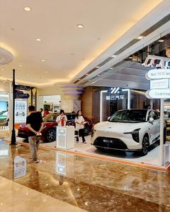 Système de revêtement de sol modulaire léger à clipser pour <span class=keywords><strong>une</strong></span> installation rapide lors des salons CES et IFA Auto - Product Image 2