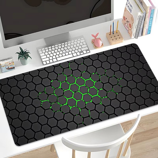 High Precision Eco-friendly Waterproof Gaming Mouse Pad Smooth Surface Non-slip Thickened Natural Rubber High Density Stock