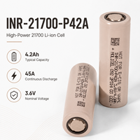 Cellule de batterie Li-ion EU Lager P42A 21700 4200mAh 3.6V 45A à courant élevé pour drones, vélos électriques et packs de batteries EV