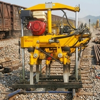 Machine de compactage de ballast ferroviaire de précision offrant une conception de plaque de compactage flexible et des performances de compactage de ballast cohérentes