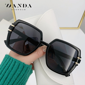 Vanda Sunglasses TR7552 Black Frame TAC Lens 100% UV Protection Women's Fashion Sun <b>Glasses</b> - Product Image 2