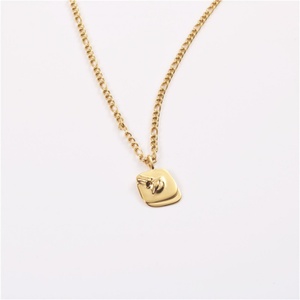 Collar con Colgante Artístico de Rostro Humano en Acero Inoxidable Chapado en Oro de 18k, Joyería Creativa para Mujer - Product Image 5