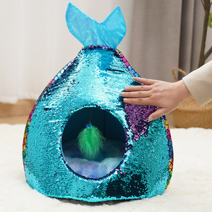 Nid pour chat en forme de sirène, design ovale avec paillettes colorées et jouet intégré, pour chats, maison confortable et chaude pour l'hiver - Product Image 2
