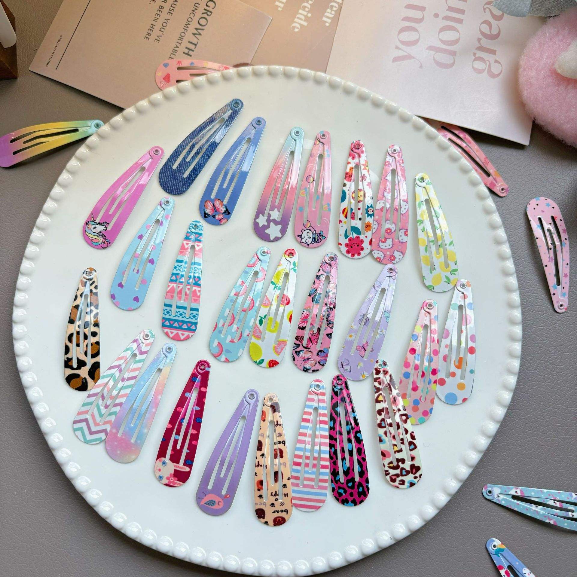 คละแบบและสีที่ส่งแบบสุ่ม5ซม.