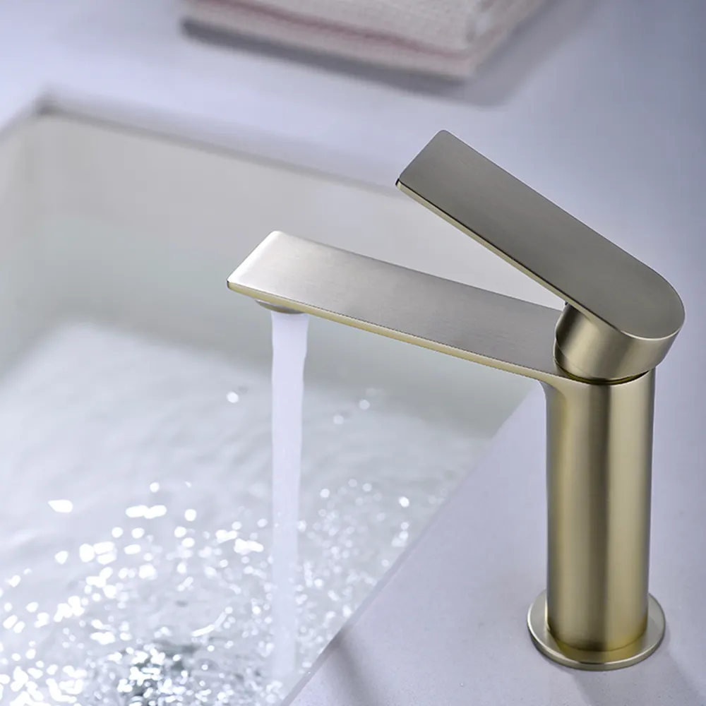 صنبور حوض ذهبي فاخر من TIEMA بتصميم مثير وحنفيات لحوض الخلاط الحمام