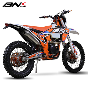 BNK NC450 Suministro de Fábrica, Motocicleta Todoterreno de 450CC, 4 Tiempos, Refrigeración por Agua, Motor sin Escobillas, Potencia Máxima de 32KW, Arranque Eléctrico, C.D.I., Frenos de Disco, Personalizable - Product Image 2