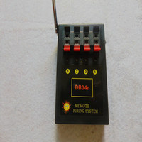 Sistema de Disparo Inalámbrico con Control Remoto de Pirotecnia y Fuegos Artificiales DB04R-9 de 36 Canales para Fuego Frío en Escenarios de Boda Línea Amarilla