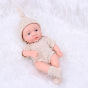 <span class=keywords><strong>Mini</strong></span> muñecas <span class=keywords><strong>Reborn</strong></span> de cuerpo completo de 6 pulgadas <span class=keywords><strong>miniatura</strong></span> realista silicona sólida dormir bebés muñeca juguete para regalo - Product Image 4