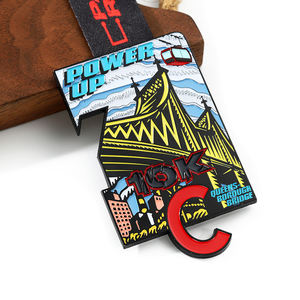 ปรับแต่งสโนว์บอร์ดสูงใหม่ราชินีโลหะผสมสังกะสีเคลือบอ่อนสร้างสรรค์เหรียญที่ระลึกการแข่งขัน - Product Image 1