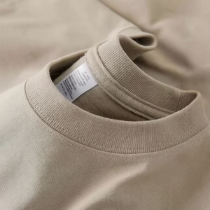 T-shirt unisexe en coton peigné 190 g/m², 100 % coton, uni, noir, blanc, basique, personnalisable avec logo OEM, t-shirt en coton sur mesure - Product Image 1