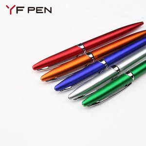 批发带有徽标的酒店笔定制徽标印刷的超薄塑料麻花笔 - Product Image 2