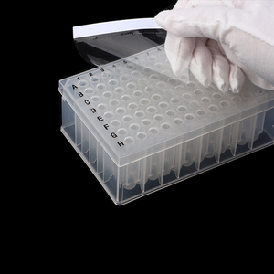 Film d'étanchéité pour plaques PCR à 96 puits résistant aux hautes températures — Film transparent, haute adhérence, sensible à la pression pour applications quantitatives - Product Image 1