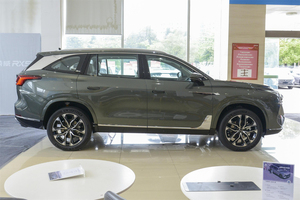 SAIC Roewe <span class=keywords><strong>MG</strong></span> RX9 Roewe RX9 2.0TGI <span class=keywords><strong>4x4</strong></span> 4WD AWD Automático Mid Large <span class=keywords><strong>SUV</strong></span> 242PS Big Space Cómodo Coche nuevo - Product Image 4