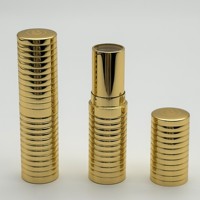 Tube de baume à lèvres vide en aluminium doré brillant avec logo personnalisé, finition côtelée horizontale, étui à rouge à lèvres, conteneur cosmétique