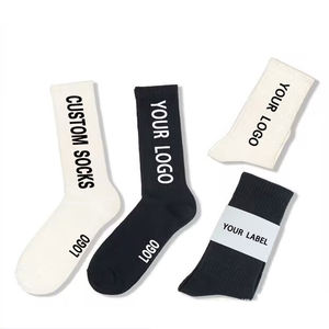 Emballage avec logo personnalisé <span class=keywords><strong>Chaussettes</strong></span> antidérapantes <span class=keywords><strong>Chaussettes</strong></span> antidérapantes en coton pour le football <span class=keywords><strong>Chaussettes</strong></span> d'athlétisme pour le sport et le football pour hommes - Product Image 3