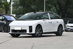 รถลิเซียง I6 2025รถขับเคลื่อนสี่ล้อรุ่นมาตรฐานขนาดกลางถึงใหญ่รถ SUV พลังงานไฟฟ้าใหม่มาใหม่ - Product Image 5