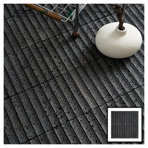 Mosaico de Mármol Natural Travertino SODIMOSAIC, Diseño Curvo 3D, Acabado Mate Negro, para Proyectos de Bares y Hoteles - Product Image 5