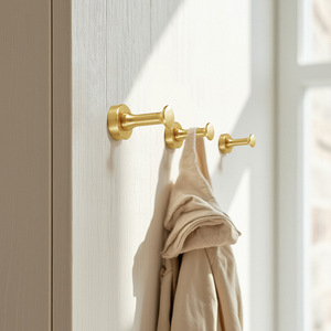 Porte-manteau mural simple en laiton chromé, style minimaliste, résistant à la rouille, pour salle de bain et entrée, avec motif Sceau Impérial - Product Image 3