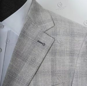 Nuevo conjunto de abrigo informal a <span class=keywords><strong>cuadros</strong></span> <span class=keywords><strong>gris</strong></span> <span class=keywords><strong>claro</strong></span> a la moda para hombre de 2 piezas, conjunto de boda personalizado para hombre - Product Image 2