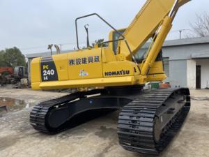 24 tonnes Japon Machine de construction Komatsuu PC240LC pelle rétrocaveuse sur chenilles équipement à usage intensif utilisé basses heures - Product Image 4