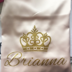 Venta al por mayor de batas kimono de satén de seda para niños con logotipo personalizado de color sólido de tres cuartos Spa fiesta de cumpleaños flor niña para niños - Product Image 6
