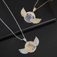 Collier pour homme de 24 pouces avec pendentif personnalisé en forme d'ailes rondes, photo encadrée, bijoux de mode, marque tendance, personnalité affirmée
