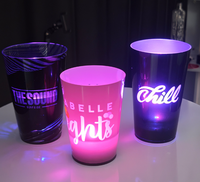 Sous-verre lumineux LED personnalisé OEM, base de glorification de bouteille clignotante pour articles promotionnels événementiels