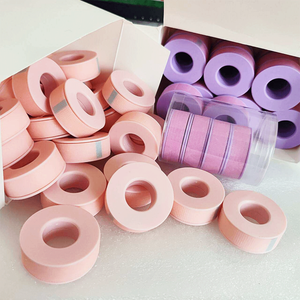 شريط سيليكون ملون مخصص باللون الوردي والأرجواني والأزرق لتمديد الرموش، مناسب للبشرة الحساسة، شريط رموش غير منسوج قابل للتنفس - Product Image 3