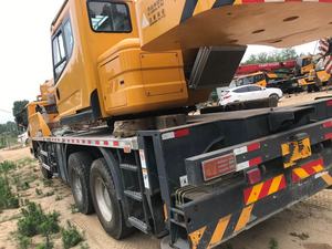 Grue de camion d'occasion avec peinture d'origine, capacité de levage de 25 tonnes, moteur diesel, boîte de vitesses, grue d'occasion, matériel de construction - Product Image 3