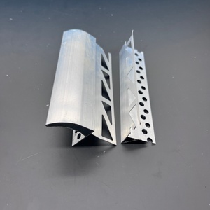 Perfil de aluminio en ángulo recto <span class=keywords><strong>para</strong></span> el borde de la piscina, <span class=keywords><strong>para</strong></span> el drenaje del agua. - Product Image 4