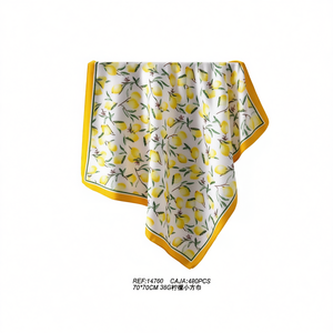 Fazzoletto quadrato Angelina Lemon 70x70 cm in cotone, accessorio moda per donna, primavera estate - Product Image 1