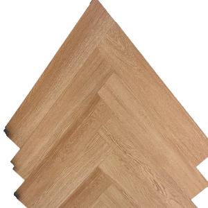 <span class=keywords><strong>Parquet</strong></span> en chevrons personnalisable de 8/10/12 mm d'épaisseur - Fabrication directe, revêtement de sol économique. - Product Image 1