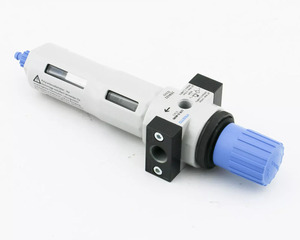 ตัวกรองและตัวควบคุมแรงดันน้ำรุ่นใหม่ LFR-1/4-D-MINI พร้อมเกจวัด  ประเภทสินค้าที่ปรับปรุงแล้ว - Product Image 2