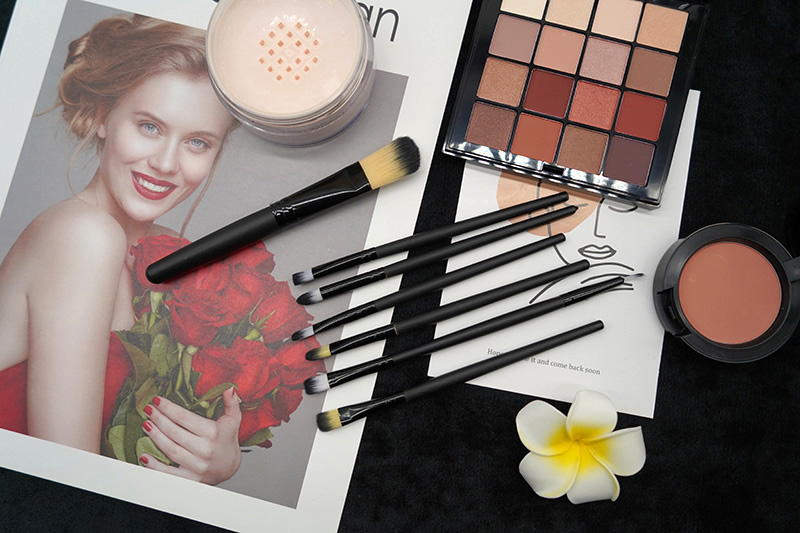 Potable Customizable Disposable White Silicone Small Short Single Flat Mini Soft Concealer Eyeshadow Blending Make Up Brush
