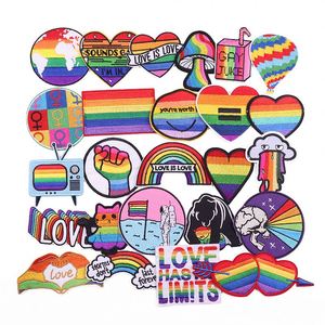 Patch brodé LGBT à thermocoller pour vêtements, patchs arc-en-ciel de haute qualité pour vêtements, DIY - Product Image 1