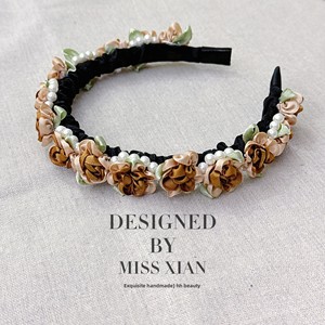 Diadema Mori Jasmine con lazo de perlas de camelia coreana súper elegante, diadema hecha a mano de alta calidad para mujer, ideal para bodas. - Product Image 4