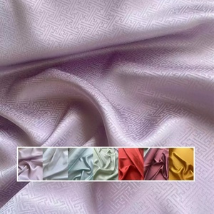 Tessuto in Seta Jacquard con Motivo <span class=keywords><strong>Meander</strong></span> Cinese, 100% Seta di Gelso, 19mm, Design Leno Fine per Abiti da Donna - Product Image 1