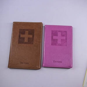 Porte-<span class=keywords><strong>cartes</strong></span> de conception simple pour femmes passeport logo personnalisé couverture personnalisée couverture de sublimation blancs couverture de passeport en cuir passeport - Product Image 2