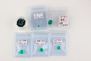 Wholesale <strong>Loose</strong> Lab Grown <strong>Emerald</strong> Oval Cut Gemstones with Heat Treatment Third Party Certified Custom Sizes Color Play/Fire - Product Image 5