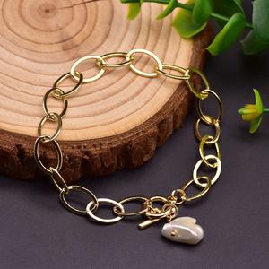 Trendy Moda İnci Bileklik Gül Altın Kaplama Düzensiz Barok Boncuklu Ayarlanabilir Genç Kadınlar İçin Takı İnci Bileklik - Product Image 2