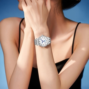 Montre à quartz personnalisée avec phases lunaires, cadran bleu, boîtier et bracelet en acier inoxydable 316L, ronde, luxe, 33 mm, lunette sertie de diamants, montre-bracelet pour femme - Product Image 3